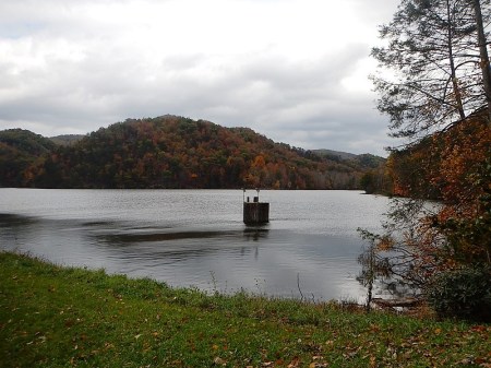 Hungry Mother State Park Lake Loop Trail