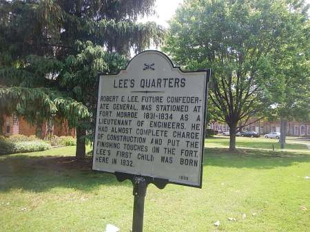 The house the Lee's lived in still stands today, and is someone's private residence. Can you imagine?